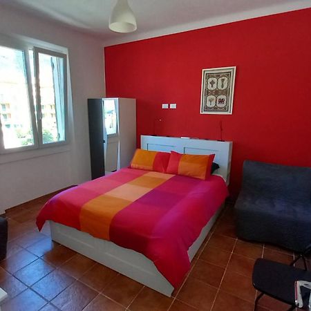 Celtic House B&B 瓦拉泽 外观 照片